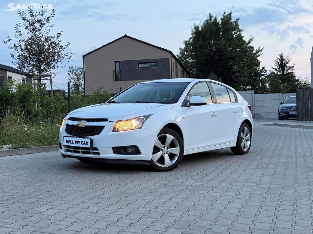 Chevrolet Cruze, 1,8/104kW ČR Tempomat